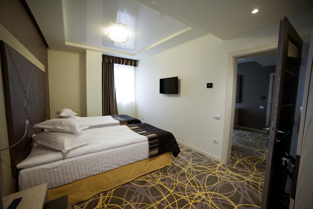 Exclusive Hotel & More Sibiu Quarto foto